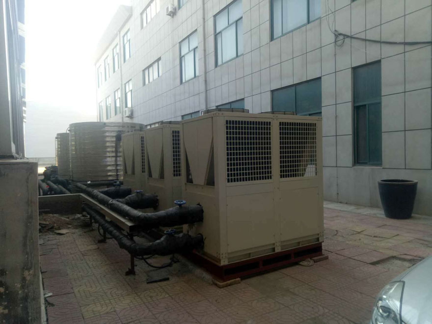 空氣能供暖烘干機.jpg